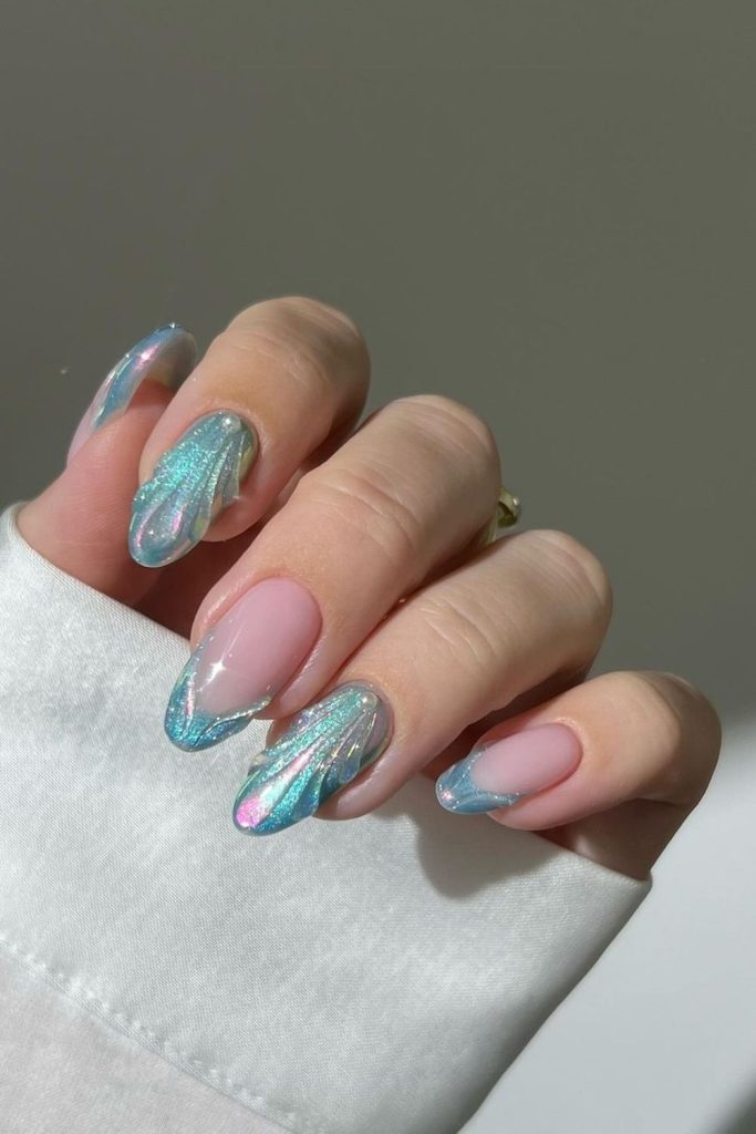 3D Iridescent Chrome Mermaid Nails