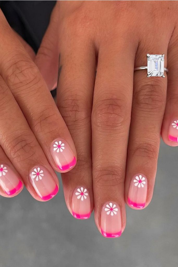 Simple Pink French Mani With Daisies
